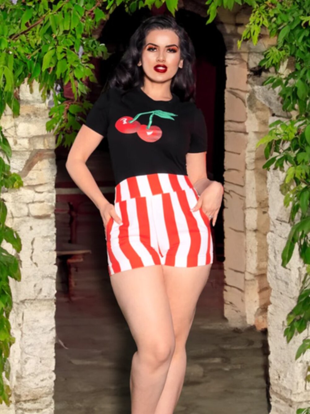 Laura Byrnes Red White Stripe High Waist Shorts XS